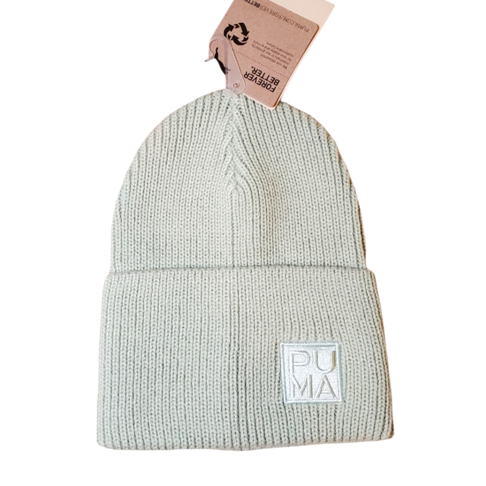 PUMA | Women's Infuse frosty green high top style beanie. NWT.